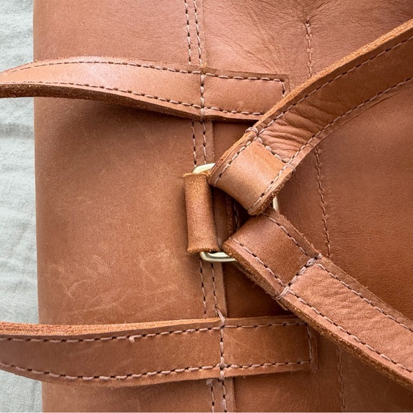 Parker Clay Abbey Leather drawstring tan Backpack